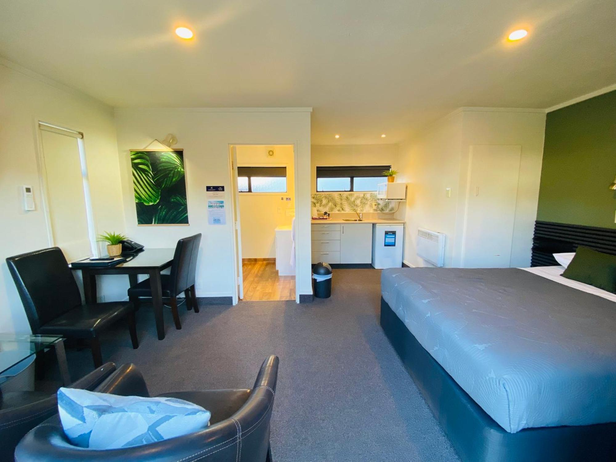 Commodore Motel Dunedin Ngoại thất bức ảnh
