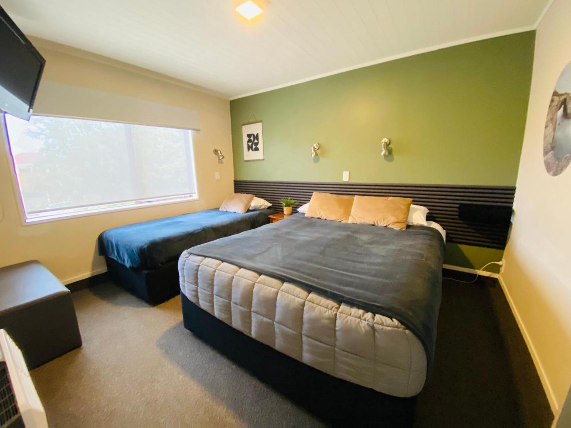 Commodore Motel Dunedin Ngoại thất bức ảnh
