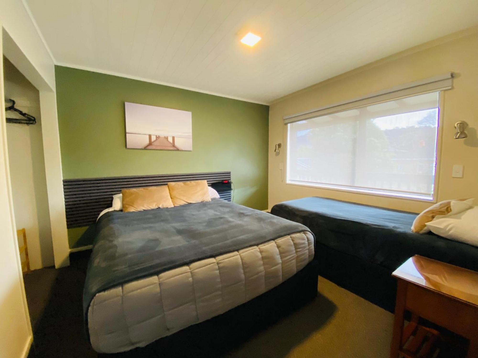 Commodore Motel Dunedin Ngoại thất bức ảnh